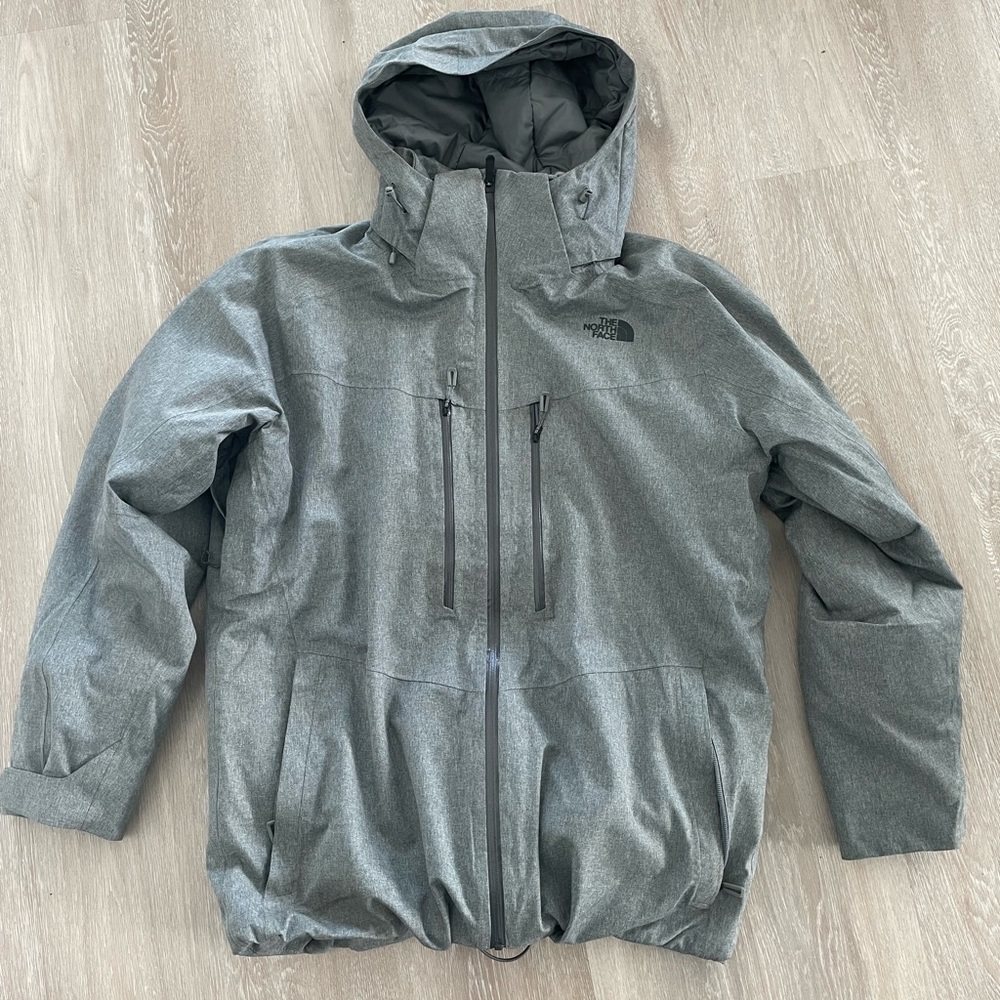 The North Face XL Ski/Snowboard jacket
